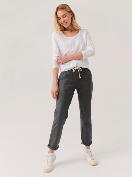 Women's Storm Woven Twill Roll Up Pant Size: Small